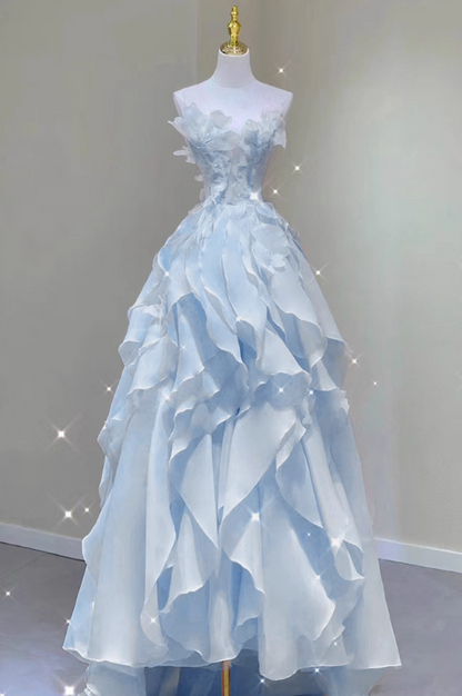 Robe de soirée glamour bleu clair sans bretelles en organza à volants, coupe trapèze, motif floral 3D, idéale pour les 15 ans (Quinceañera), DP7088