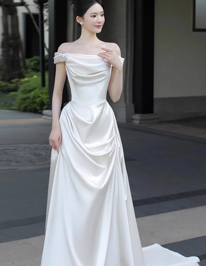 Elegant Satin Off-Shoulder Wedding Dress Classic Sheath Bridal Gown DP7206