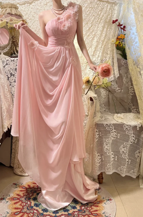 Vintage Pink One-Shoulder Prom Dress Draped Ruffled Lace Floral Detail Chiffon Evening Gown DP7269