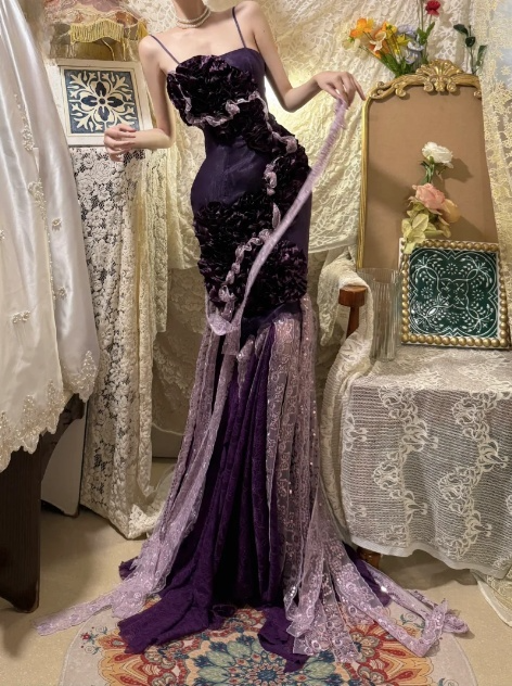 Romantic Purple Spaghetti Strap Mermaid Evening Gown 3D Floral Applique Sheer Lace Train Prom Dress DP7290