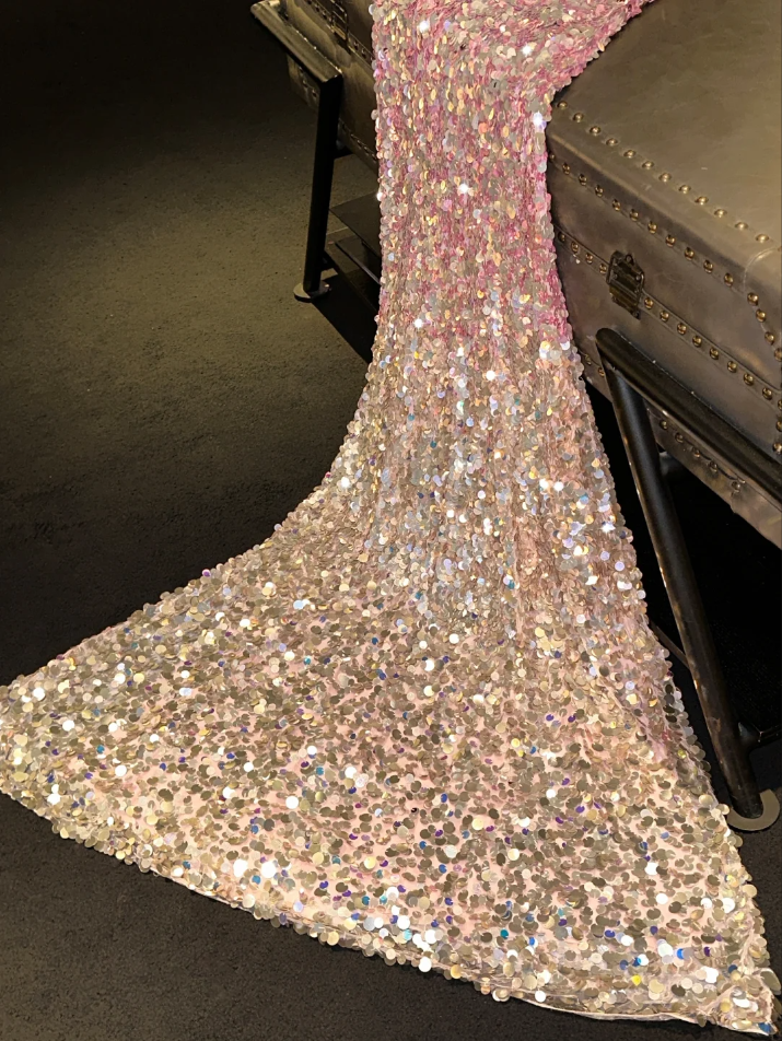 Gorgeous Sparkly Ombre Sequin V-Neck Mermaid Formal Evening Gown DP7343