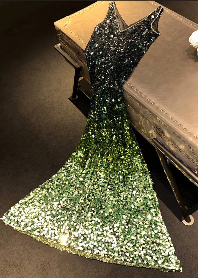 Gorgeous Sparkly Ombre Sequin V-Neck Mermaid Formal Evening Gown DP7343