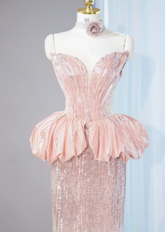 Robe de soirée formelle rose somptueuse à basque, jupe fourreau à sequins ombrés, corsage en satin, DP7446