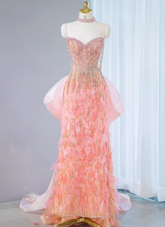 Robe de soirée somptueuse en tulle scintillant, bustier cœur et sequins DP7452