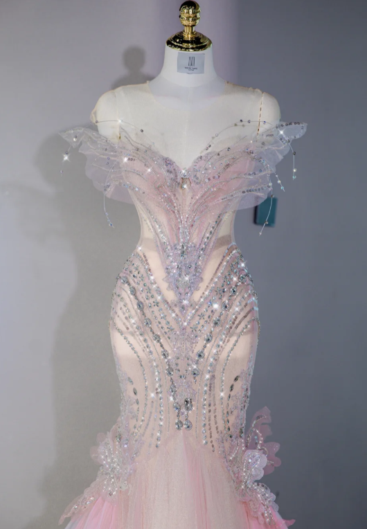 Glamorous Pink Ombre Tulle Mermaid Off-Shoulder Beaded Formal Ruffled Evening Gown DP7455