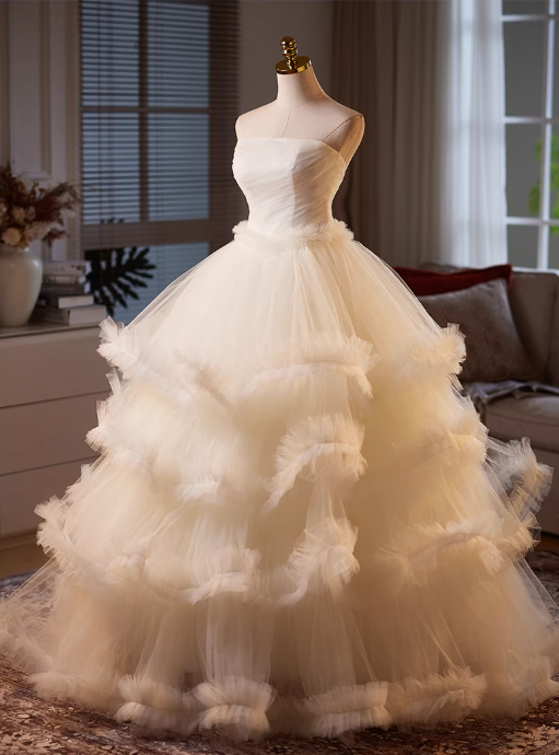 Elegant Ivory Strapless Tiered Ruffled A-Line Tulle Wedding Dress DP7487