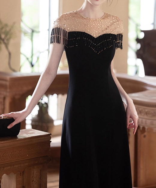 Vintage Black Beaded Fringe Short Sleeves Sheath Prom Dress DP7520