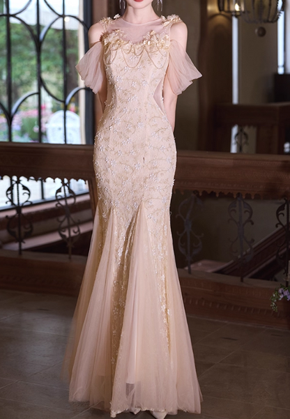 Glamouröses champagnerfarbenes Meerjungfrauen-Abendkleid aus Tüll mit 3D-Blumenstickerei und schulterfreiem Ausschnitt DP7521