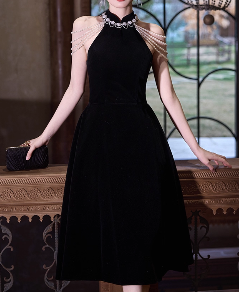 Retro Elegant Black Velvet Midi Dress Pearl Halter Neck Prom Dress DP7526