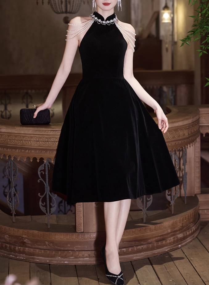 Retro Elegant Black Velvet Midi Dress Pearl Halter Neck Prom Dress DP7526