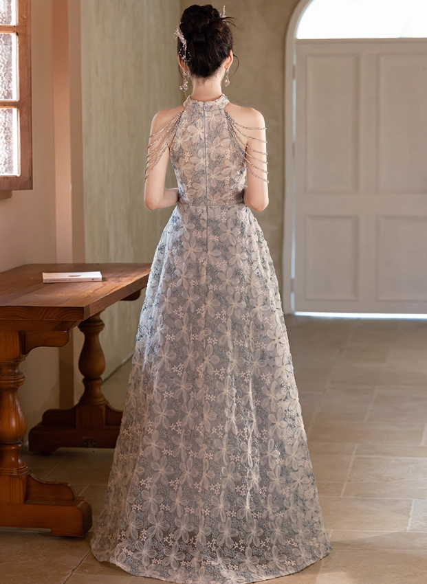 Elegantes hellblaues A-Linien-Abendkleid mit floraler Spitze, Neckholder und Kette DP7530