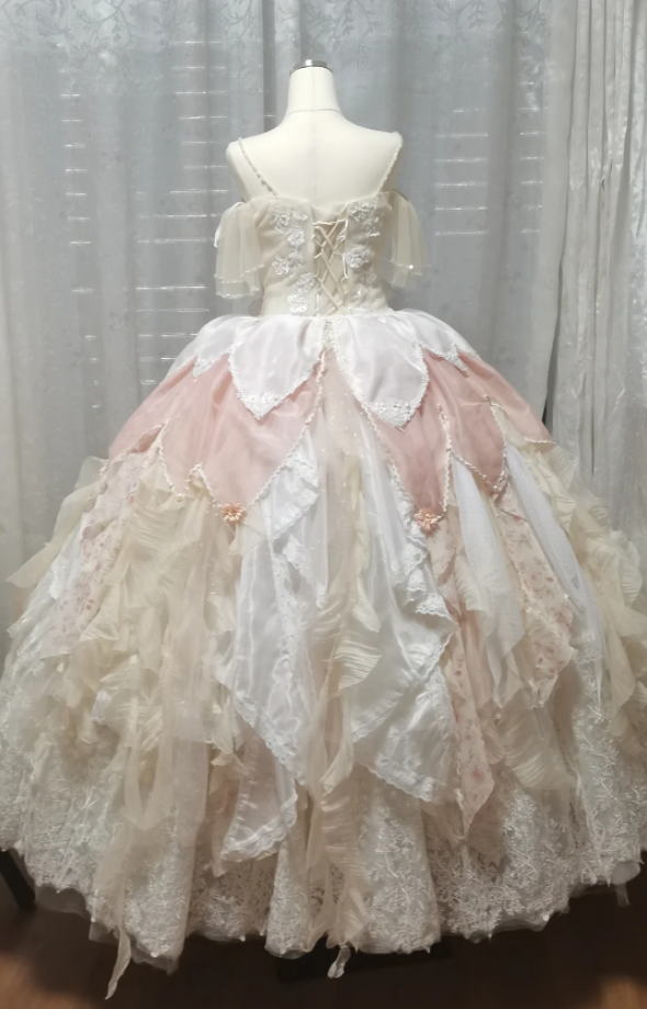 Glamorous Off-Shoulder 3D Floral & Lace Princess Sweet 16 Quinceanera Ball Gown DP7547