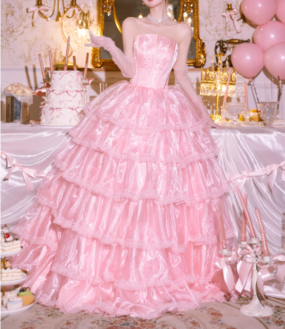 Vintage-rosa, trägerloses, gestuftes Prinzessinnen-Ballkleid aus Satin mit Rüschen für Sweet 15, Quinceañera, DP7570