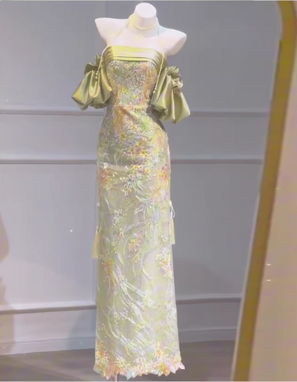 Vintage pastellgrünes schulterfreies Abendkleid mit Blumenstickerei, Ballkleid DP7584