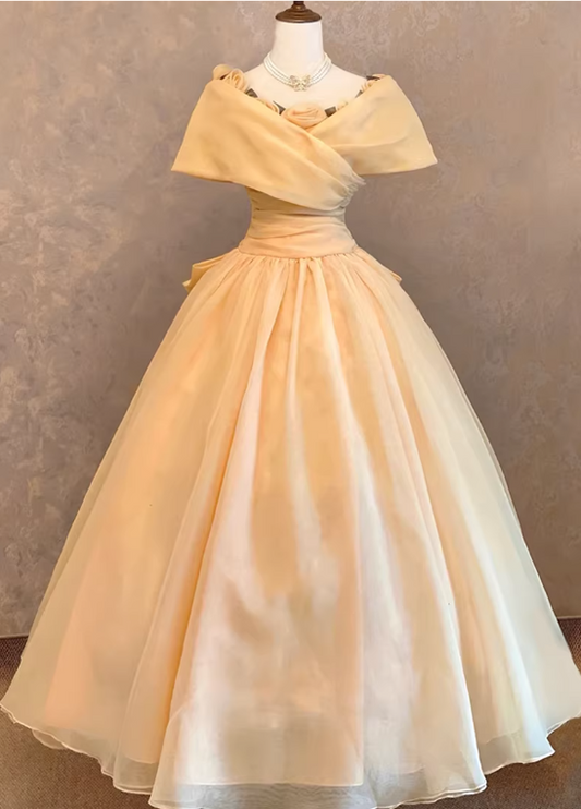 Vintage Elfenbeinfarbenes schulterfreies Tüll-Abendkleid mit drapiertem Oberteil, geeignet für festliche Anlässe wie Sweet 15, Quinceañera oder andere Feierlichkeiten (DP7585)