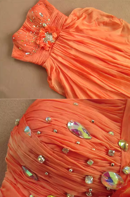 Wunderschönes orangefarbenes, trägerloses Abendkleid mit Perlenbesatz am Oberteil, Chiffon-Abendkleid DP7613