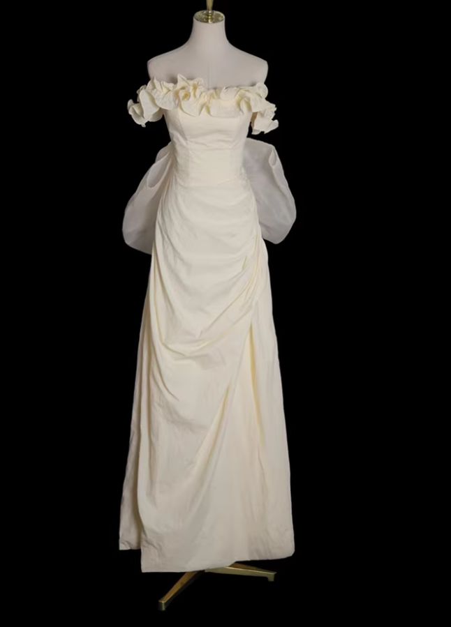 Vintage Ivory Off-the-Shoulder Ruffled Bodice Sheer Ruched Wedding Dress DP7634