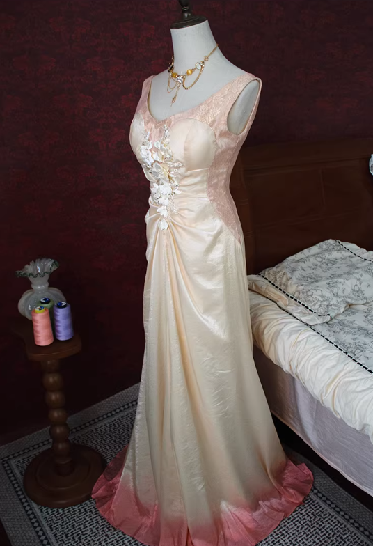 Glamorous Sheath Sleeveless 3D Floral Applique Prom Dress DP7663