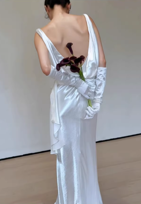 Elegant White Sheath Draped Floor-Length Sheath Wedding Dress DP7666