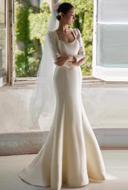 Elegant Cream Mermaid Long-Sleeve Square Neck Wedding Dress DP7670