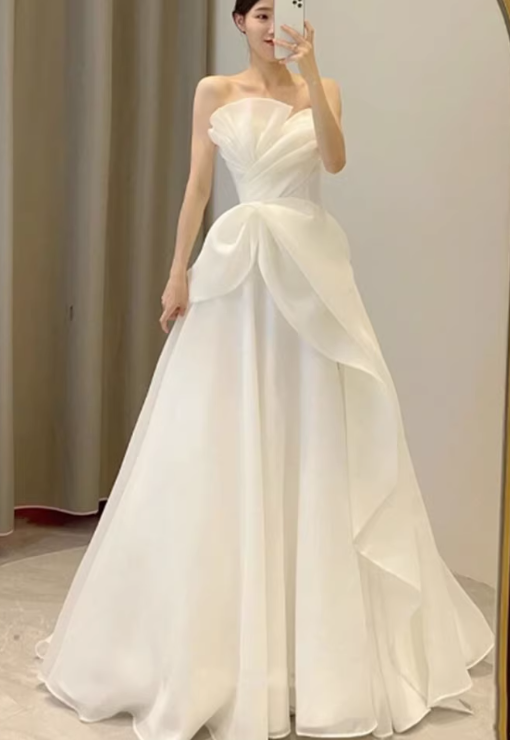 Vintage Ivory Satin  A-Line Ruffled Wedding Dress DP7684