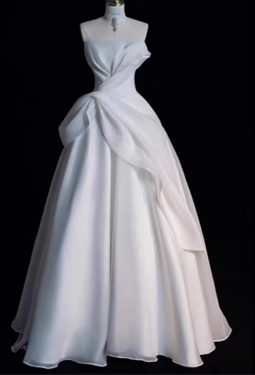 Vintage Ivory Satin  A-Line Ruffled Wedding Dress DP7684