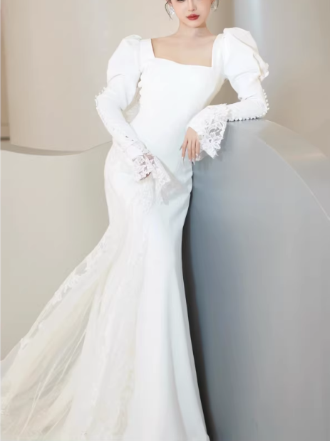 Elegant Lace Puff-Sleeve Mermaid Square Neck Wedding Dress DP7690