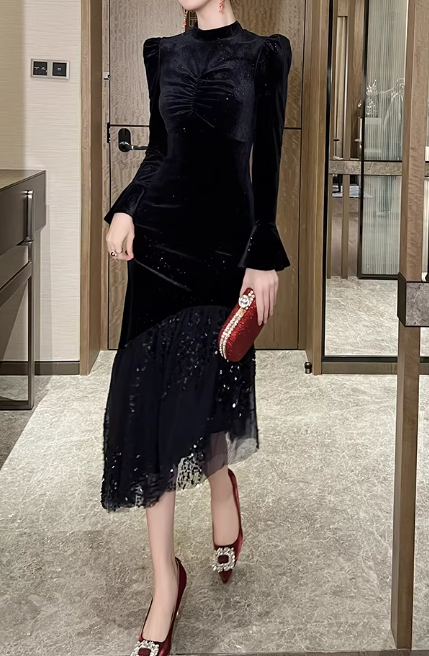 Glamorous Black Velvet Long-Sleeve Midi Dress with Asymmetrical Sequin Ruffle Hem Prom Dress DP7696