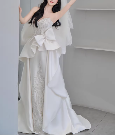 Glamorous Satin Sheath Oversized Bow Beaded Embroidery Wedding Dress DP7736