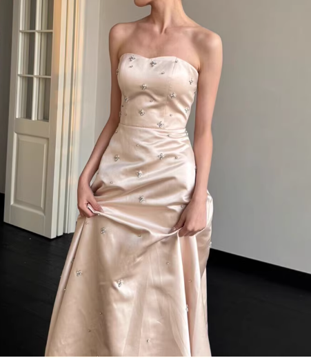 Vintage Blush Satin Strapless Floor-Length Evening Gown Beaded Prom Dress DP7738