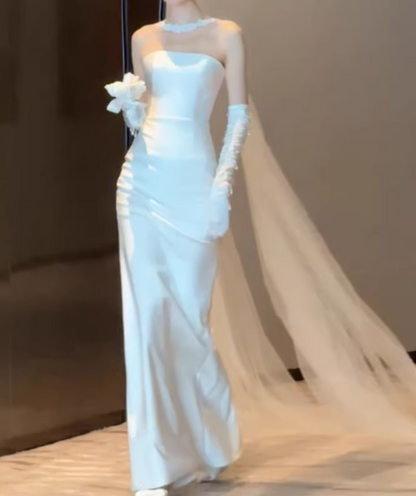 Elegant Ivory Satin Sheath Strapless Tulle Train Wedding Dress DP7739