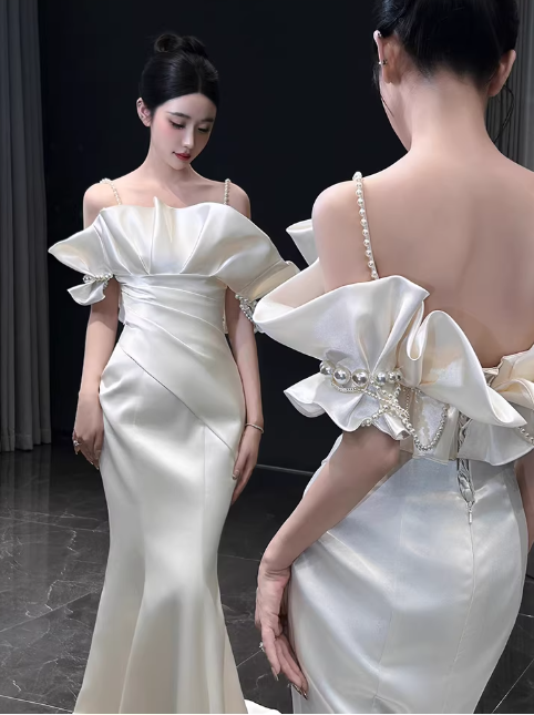 Vintage Ivory Satin Mermaid Off-the-Shoulder Ruffled Wedding Dress DP7751