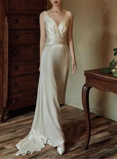 Vintage Ivory Satin Sheath Deep V-Neck Wedding Dress DP7753