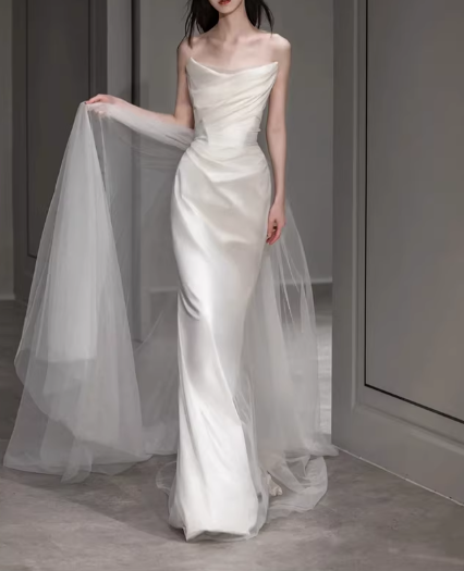 Vintage Ivory Satin Off-the-Shoulder Tulle Puff Sleeves Chapel Train Wedding Dress DP7757