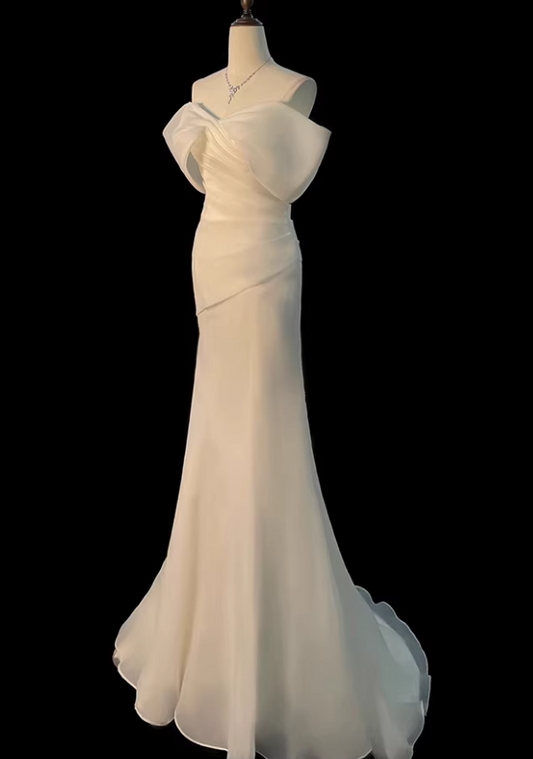 Vintage Ivory Mermaid Off-the-Shoulder Satin Wedding Dress with Chapel Train DP7762
