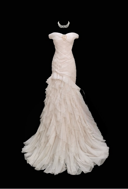 Romantic Ivory Strapless Mermaid Wedding Dress Ruched Bodice Layered Ruffle Train Bridal Gown DP7768