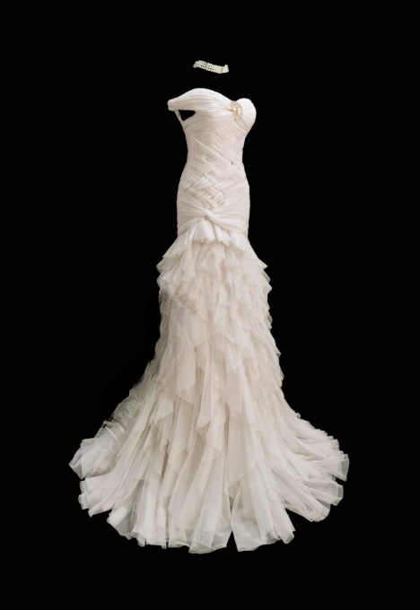 Romantic Ivory Strapless Mermaid Wedding Dress Ruched Bodice Layered Ruffle Train Bridal Gown DP7768