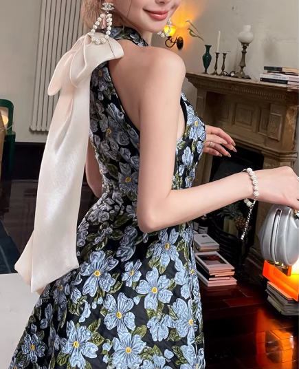 Vintage Navy Blue Floral Print Halter-Neck A-Line Midi Prom Dress DP7781