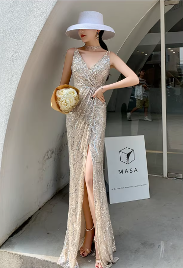 Vintage Champagne Gold Sequin Spaghetti Strap Evening Gown High Slit V-Neck Prom Dress DP7787