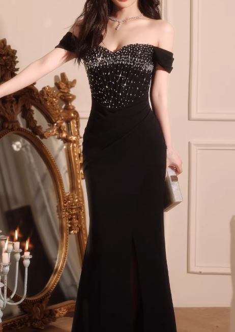 Elegantes schulterfreies Meerjungfrauen-Abendkleid mit Perlenbesatz, herzförmigem Ausschnitt und hohem Schlitz, Ballkleid DP7794