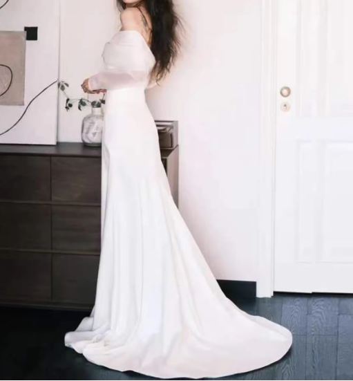 Vintage Ivory Satin Trumpet Off-the-Shoulder Sheer Long Sleeve Sweetheart Wedding Dress with Train DP7798