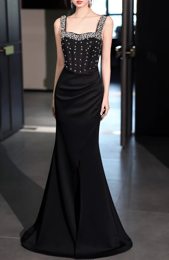 Elegant Black Mermaid Evening Gown Beaded Square Neck Satin Prom Dress DP7801