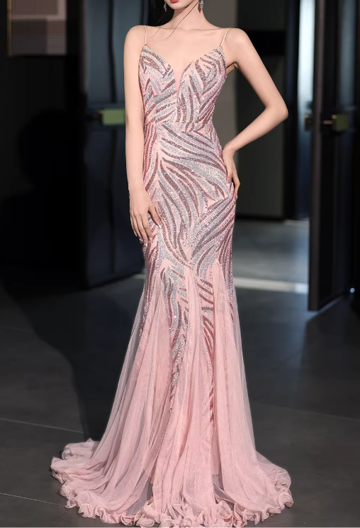 Glamouröses rosa Pailletten-Meerjungfrauen-Abendkleid mit Spaghettiträgern, V-Ausschnitt und Schleppe, Ballkleid DP7810