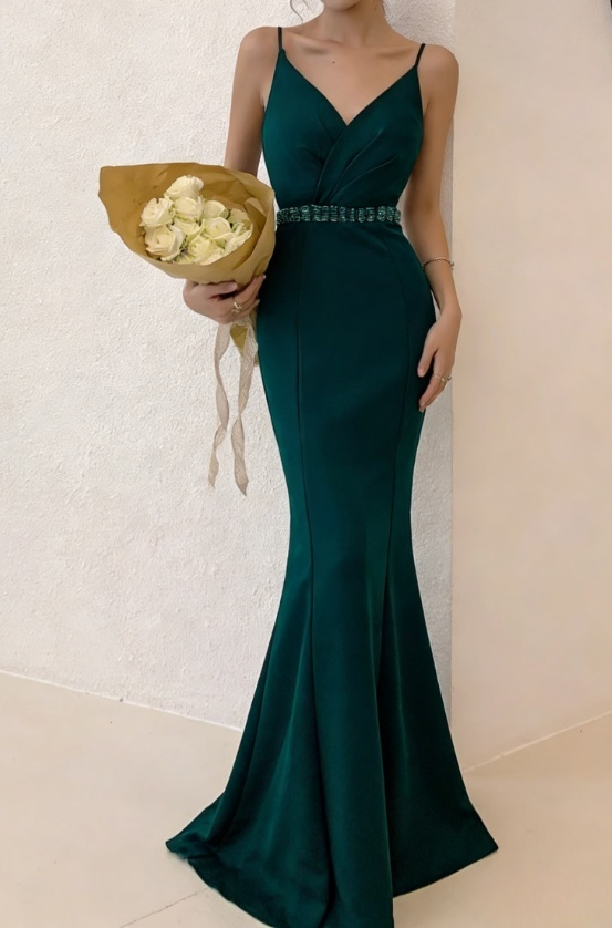 Glamorous Emerald Green Beaded Satin Mermaid Evening Gown V-Neck Spaghetti Strap Beaded Belt Prom Dress DP7811
