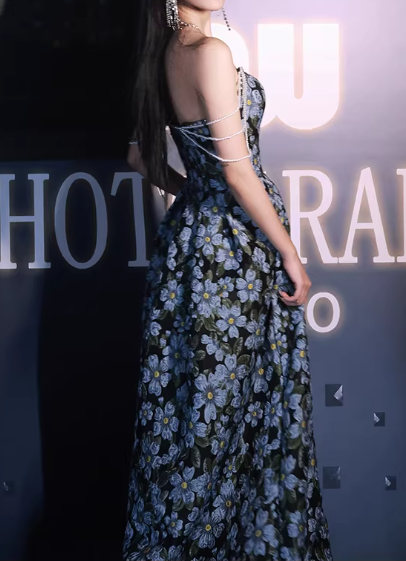 Elegant Floral Print Strapless Evening Gown Pearl-Accented Formal Prom Dress DP7825
