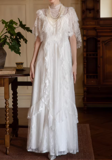 Vintage Edwardian Ivory Lace A-Line Wedding Dress – High Neck Ruffled Bohemian Bridal Gown with Flutter Sleeves DP7847