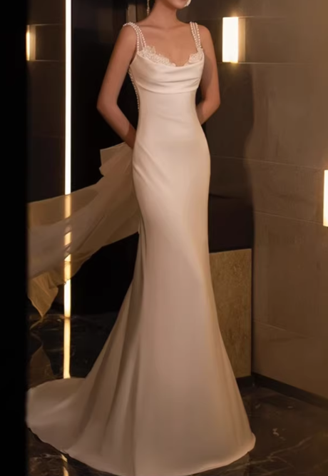 Vintage Ivory Satin Mermaid Wedding Dress with Pearl-Embellished Straps & Detachable Train DP7854