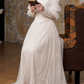 Robe de mariée vintage en dentelle à épaules dénudées et manches bouffantes DP7862