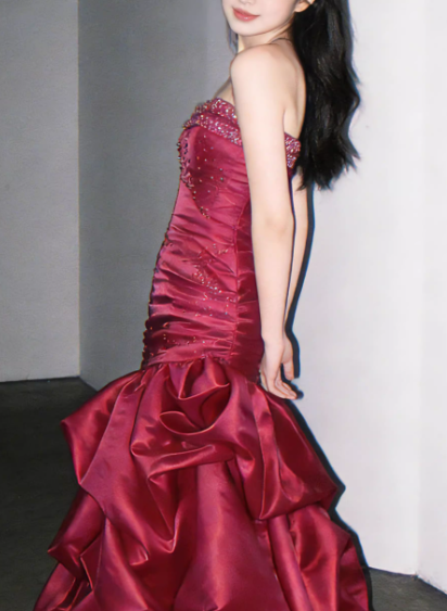 Beautiful Burgundy Strapless Mermaid Prom Dress Beaded Bodice Ruffled Evening Gown DP7863