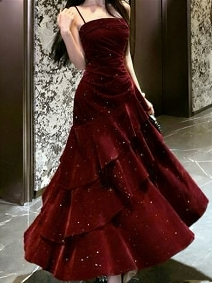 Glamorous Burgundy Velvet Tiered Prom Dress Sequins Spaghetti Strap Evening Gown DP7927
